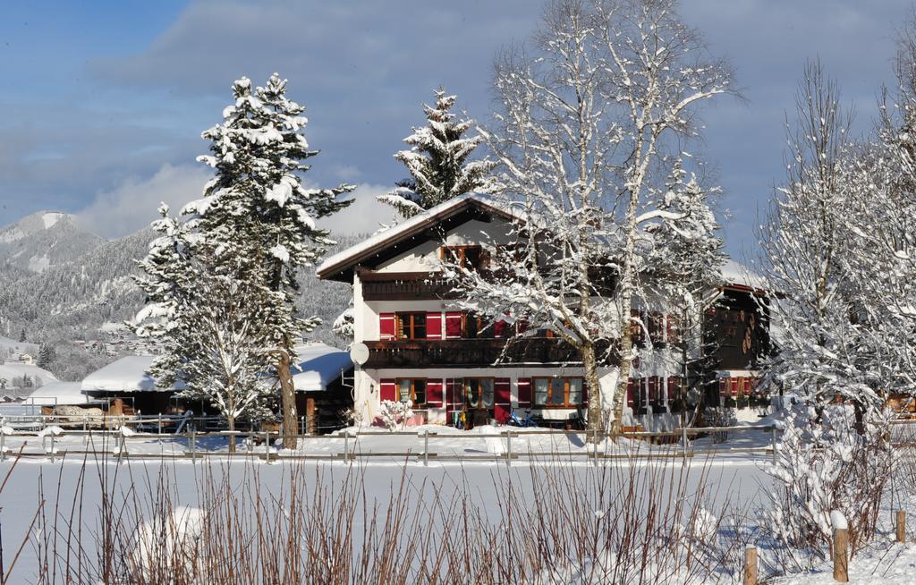 Der Landhof Lägenhet Oberstdorf Exteriör bild