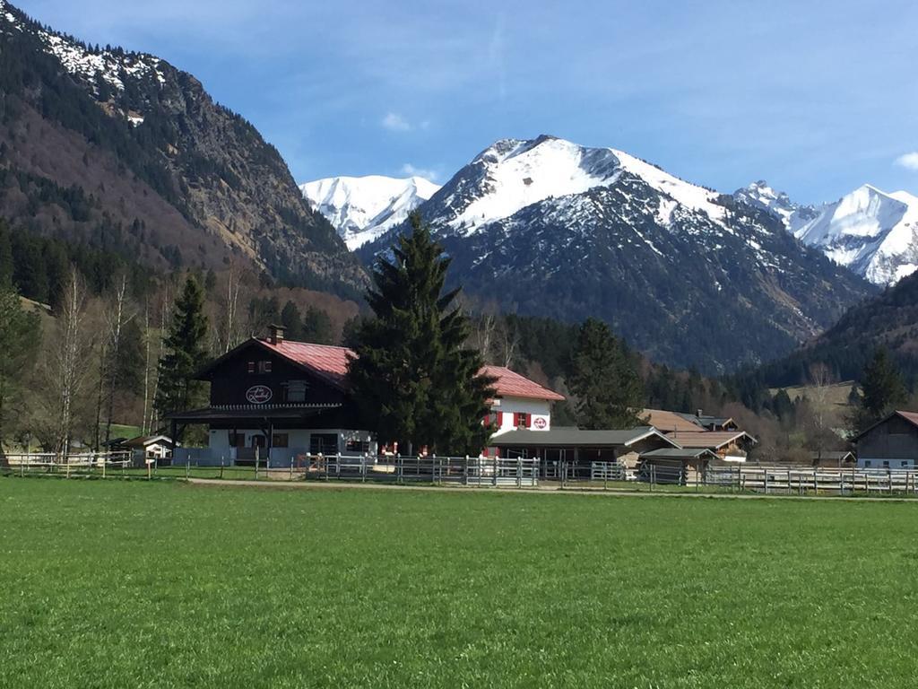 Der Landhof Lägenhet Oberstdorf Exteriör bild